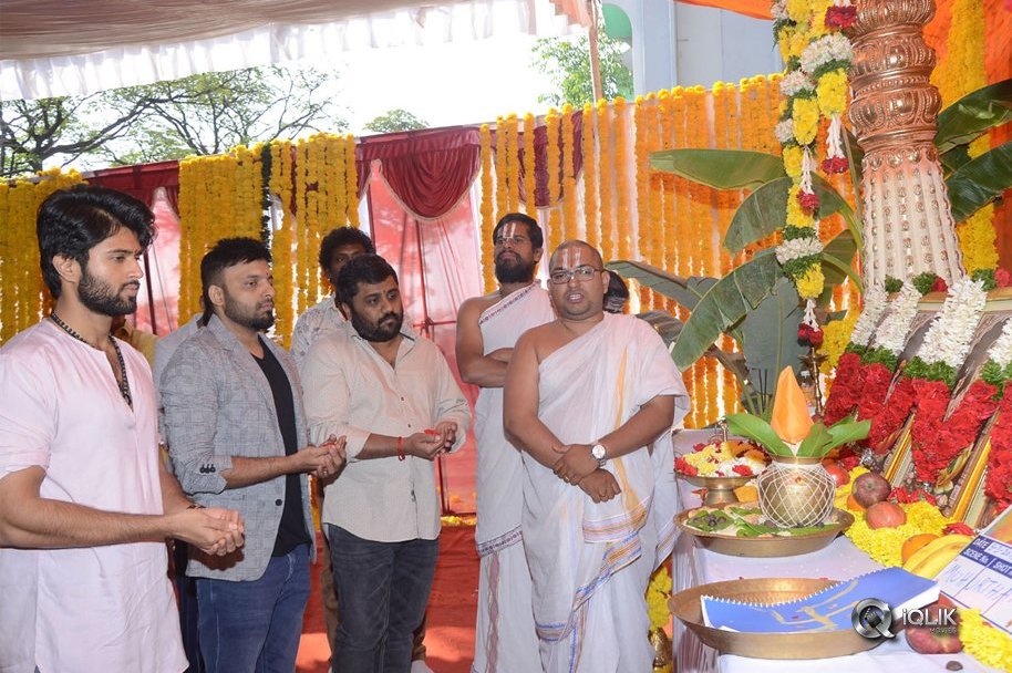 Vijay-Devarakonda-New-Movie-Opening-Photos